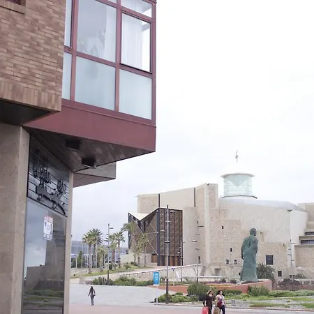 Junto A La Playa Y El Auditorio Apartmán