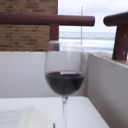 Junto A La Playa Y El Auditorio Appartement